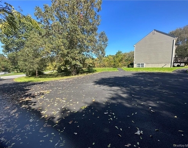 2 Bel Air Drive - Photo Thumbnail 27