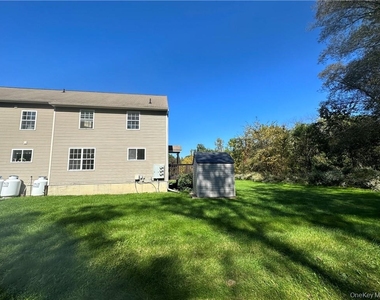 2 Bel Air Drive - Photo Thumbnail 29