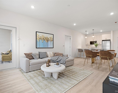 306 Bluestone Court - Photo Thumbnail 6