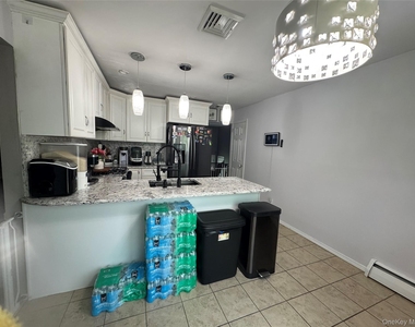6 Raphael Street - Photo Thumbnail 9