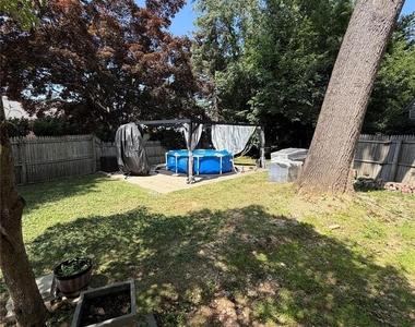 6 Raphael Street - Photo Thumbnail 2
