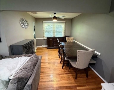 6 Raphael Street - Photo Thumbnail 8