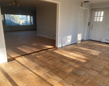 60 Gristmill Lane - Photo Thumbnail 34