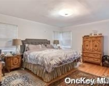 60 Gristmill Lane - Photo Thumbnail 12