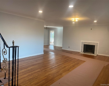 60 Gristmill Lane - Photo Thumbnail 40