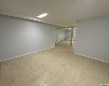 60 Gristmill Lane - Photo Thumbnail 20