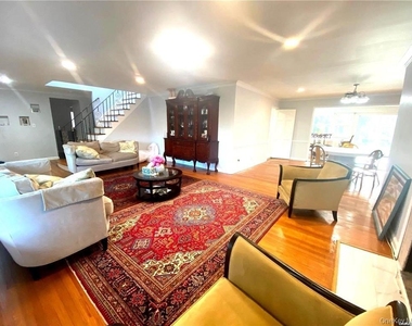 60 Gristmill Lane - Photo Thumbnail 3