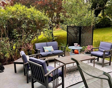 14 Powder Horn Way - Photo Thumbnail 3