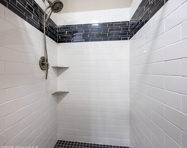 66 Warren Street - Photo Thumbnail 24