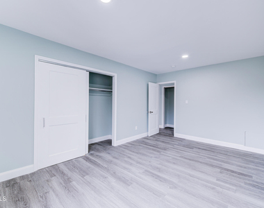 13 Bancker Avenue - Photo Thumbnail 14