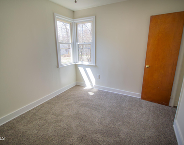 16 Swayze Drive - Photo Thumbnail 10