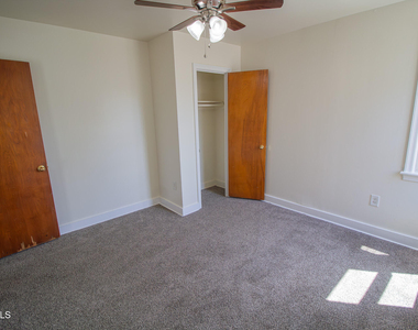 16 Swayze Drive - Photo Thumbnail 9