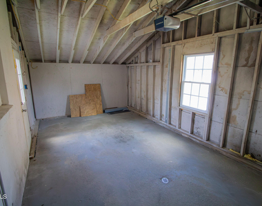 16 Swayze Drive - Photo Thumbnail 15