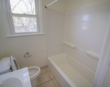 16 Swayze Drive - Photo Thumbnail 7