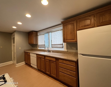 157 Washington Street - Photo Thumbnail 9