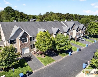 68 Osprey Drive - Photo Thumbnail 37
