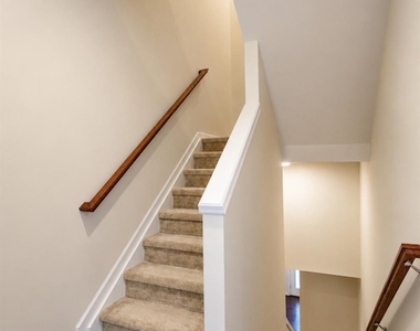 605 Parker Boulevard - Photo Thumbnail 15