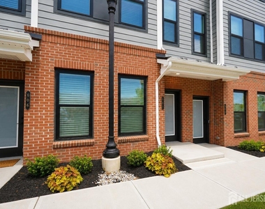 605 Parker Boulevard - Photo Thumbnail 38