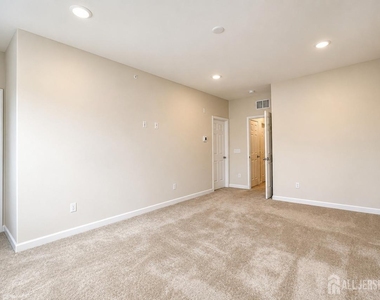 605 Parker Boulevard - Photo Thumbnail 29