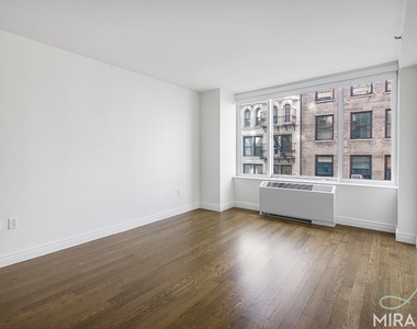 60 W 23rd Street - Photo Thumbnail 5