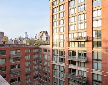 60 W 23rd Street - Photo Thumbnail 16