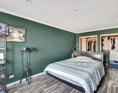 3240 Riverdale Avenue - Photo Thumbnail 2