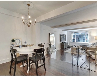170 E 77th Street - Photo Thumbnail 2