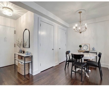 170 E 77th Street - Photo Thumbnail 3