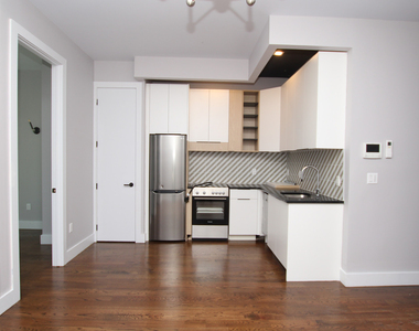 1605 New York Ave - Photo Thumbnail 6