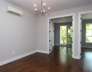 1605 New York Ave - Photo Thumbnail 5