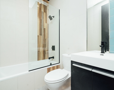 675 Grand St - Photo Thumbnail 14