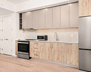 265 Lorimer St - Photo Thumbnail 1