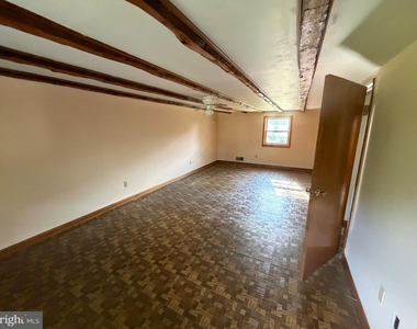 2403 Fairveiw - Photo Thumbnail 8