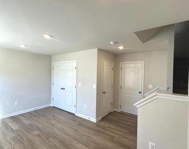 324 Watercourse Dr. - Photo Thumbnail 5