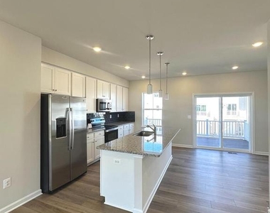 324 Watercourse Dr. - Photo Thumbnail 10