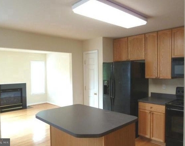 73 Eldon Drive - Photo Thumbnail 8