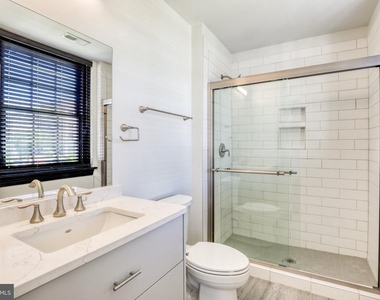 210 E Boscawen Street - Photo Thumbnail 12