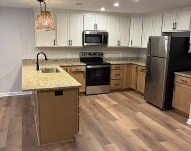 519 Amherst Street - Photo Thumbnail 1