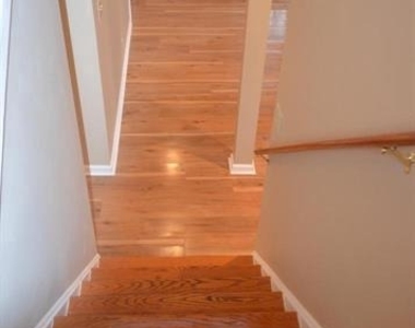 306 Huckstep Avenue - Photo Thumbnail 18