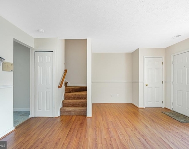 10502 Guilderland Court - Photo Thumbnail 11