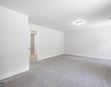 11802 Wilderness Park Drive - Photo Thumbnail 23