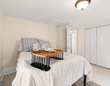 143 N Water Street - Photo Thumbnail 19
