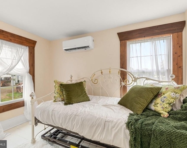 143 N Water Street - Photo Thumbnail 15