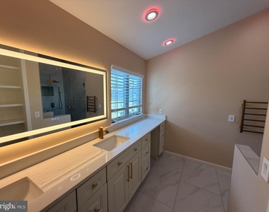 17068 Loftridge Lane - Photo Thumbnail 15