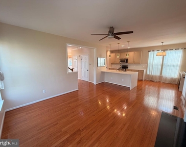 17068 Loftridge Lane - Photo Thumbnail 10