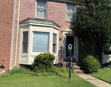 2740 Winston Court - Photo Thumbnail 25