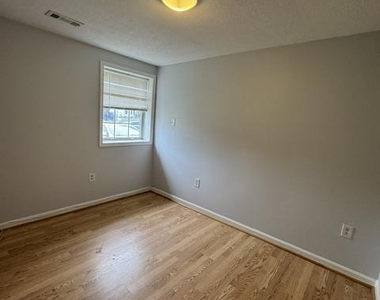 14358 Springbrook Court - Photo Thumbnail 17