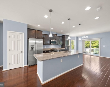 11845 Lake Baldwin Drive - Photo Thumbnail 10