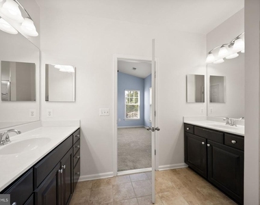 11845 Lake Baldwin Drive - Photo Thumbnail 14