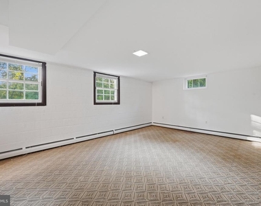 8414 Impalla Drive - Photo Thumbnail 16
